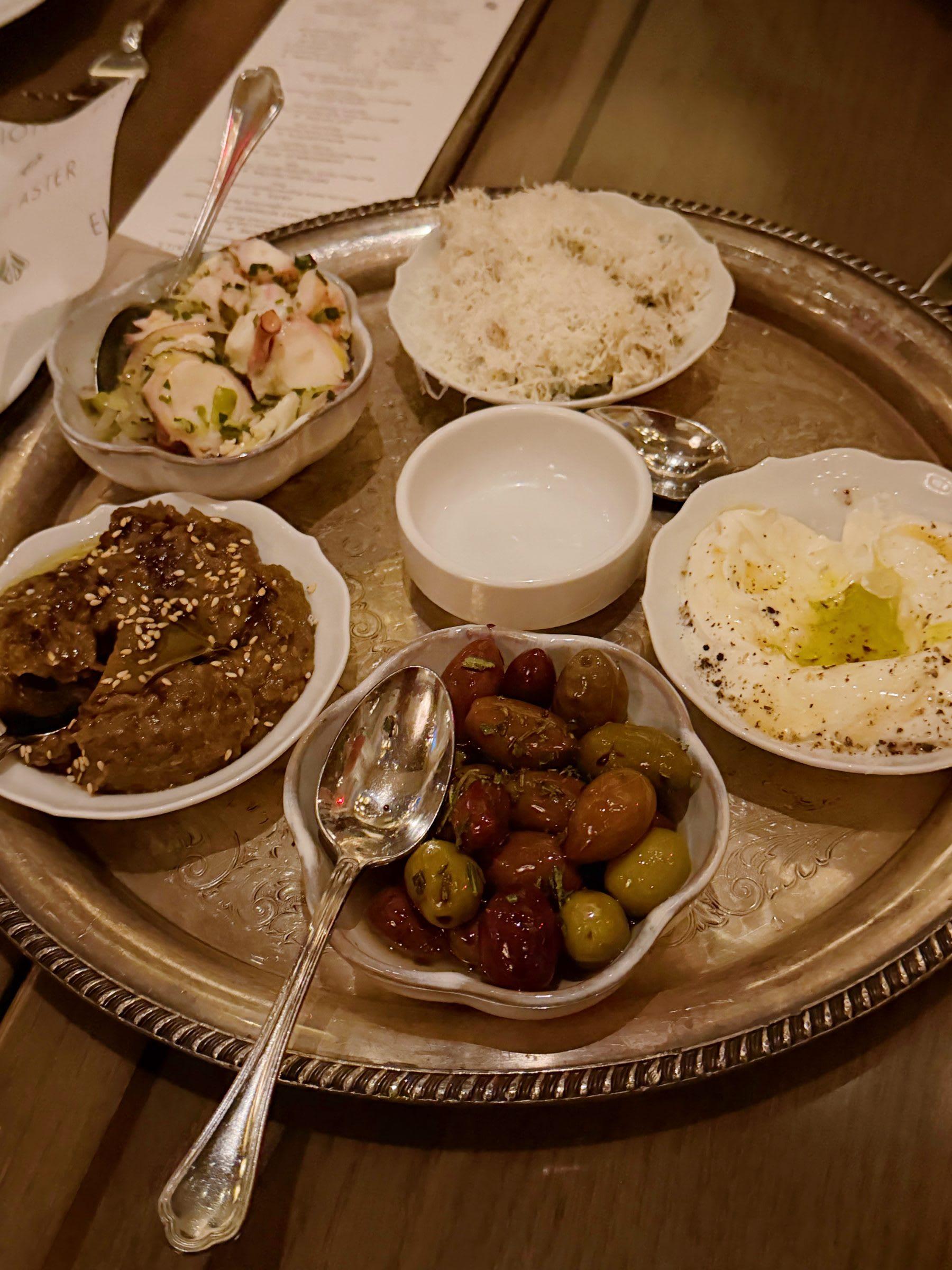 Elliott Aster restaurant photo